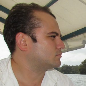 Víctor Iván Calderón Flores