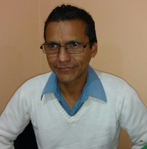 Carlos Morales Tapia*