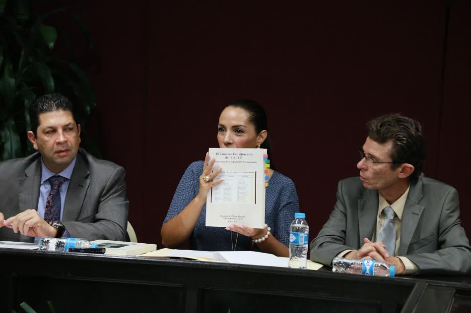 Centenario de la Constitución oportunidad para reconocernos como mexicanos y veracruzanos: Cinthya&nbsp;Lobato