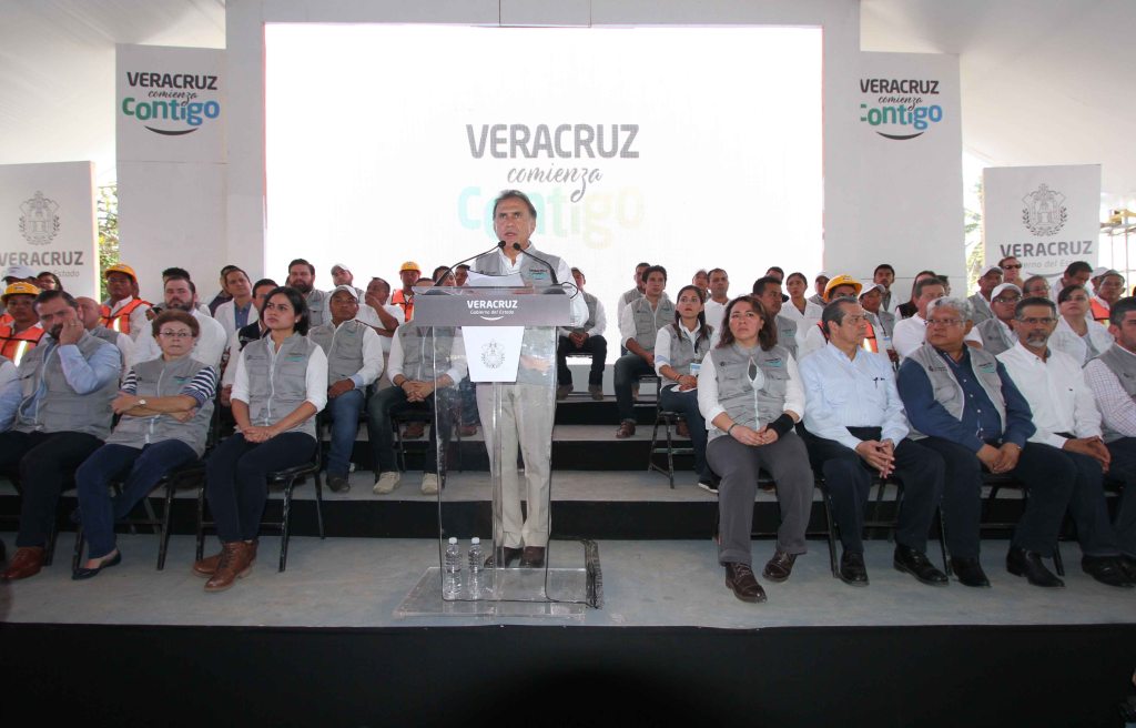 Presentan el programa «Veracruz comienza&nbsp;contigo»