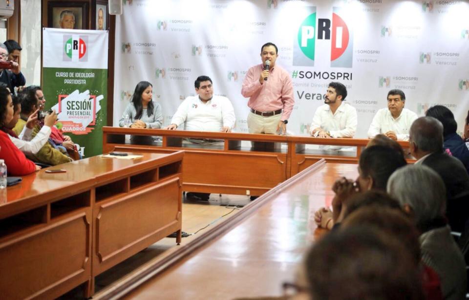 Hagamos política siempre y en todo lugar: Américo&nbsp;Zúñiga