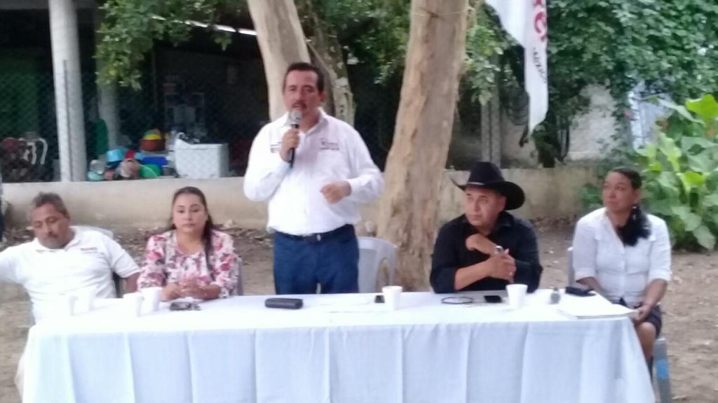 El Potrillo apuesta por el&nbsp;campo