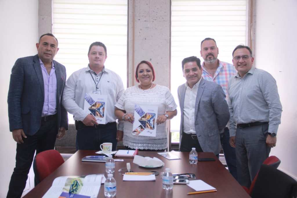 Participación de empresarios, importante en el desarrollo de Veracruz: Adriana Esther&nbsp;Martínez