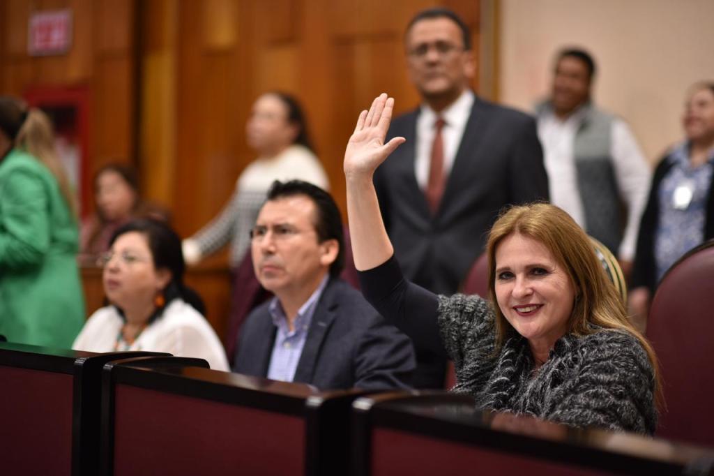 Queda legalmente constituido el Grupo Legislativo Del Lado Correcto de la&nbsp;Historia