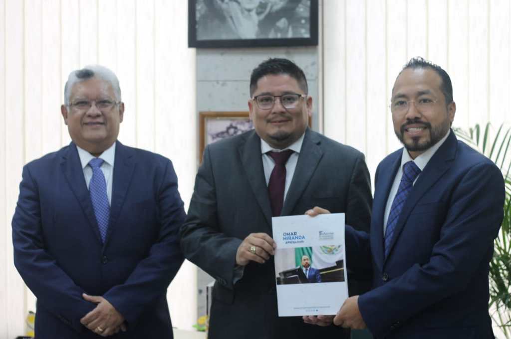 Trabajo sin distinción de colores, siempre en beneficio de Veracruz: Ríos Uribe