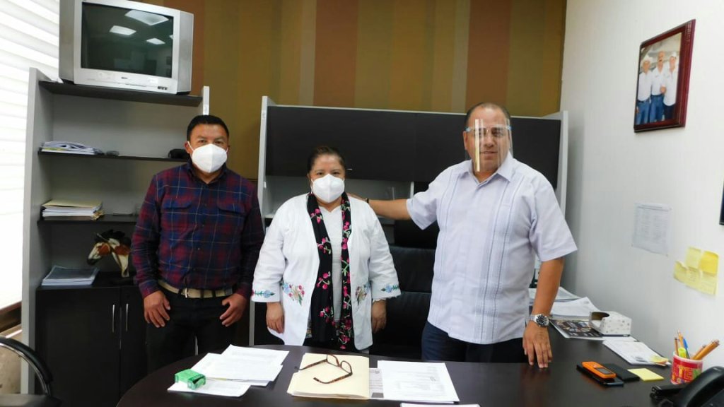 Carlos Jiménez sostiene reunión de trabajo con alcaldesa de&nbsp;Tonayán