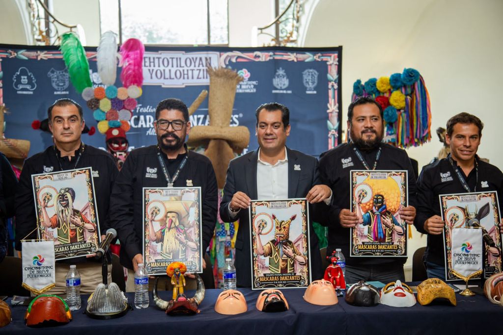 Presenta Sergio Gutiérrez Luna, en Los Pinos, Festival Nacional de Máscaras Coscomatepec&nbsp;2022