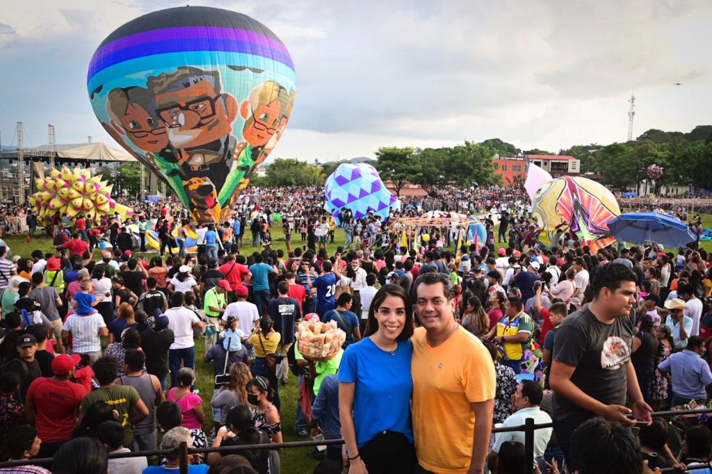 Con Sergio Gutiérrez Luna, miles disfrutan el Festival Internacional de Globos en San Andrés&nbsp;Tuxtla