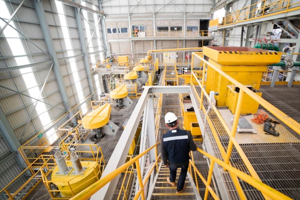 15.000 pesos de ingeniero en México, 50.000 vendiendo pollos en&nbsp;Canadá