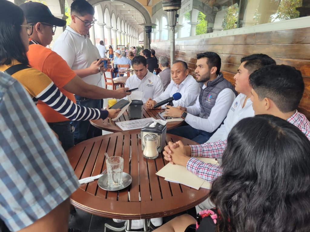 Jóvenes promoverán a Ebrard en&nbsp;Veracruz