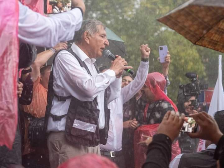 Otra crónica mojada