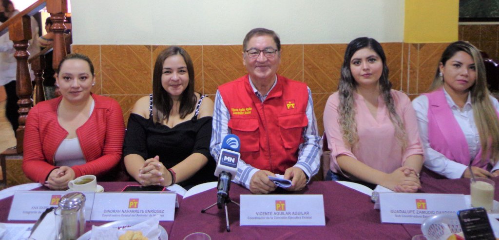 PT defiende libros de texto&nbsp;gratuito