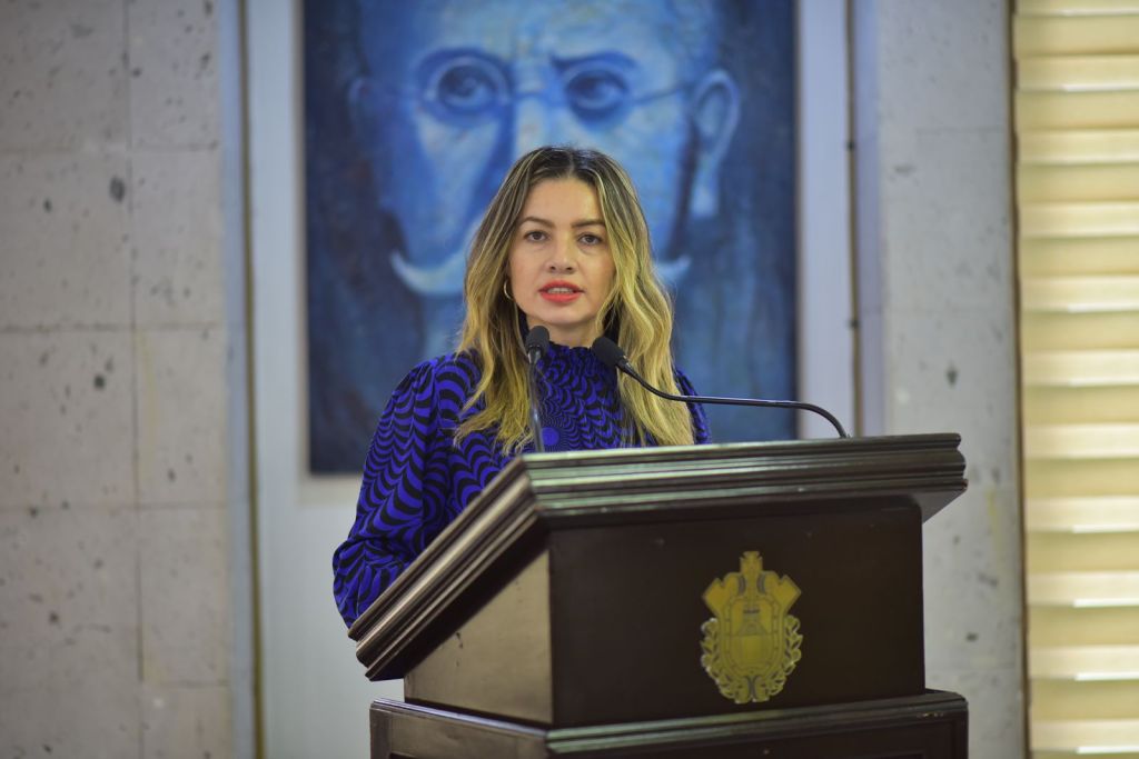 las mujeres continúan con la lucha&nbsp;constante