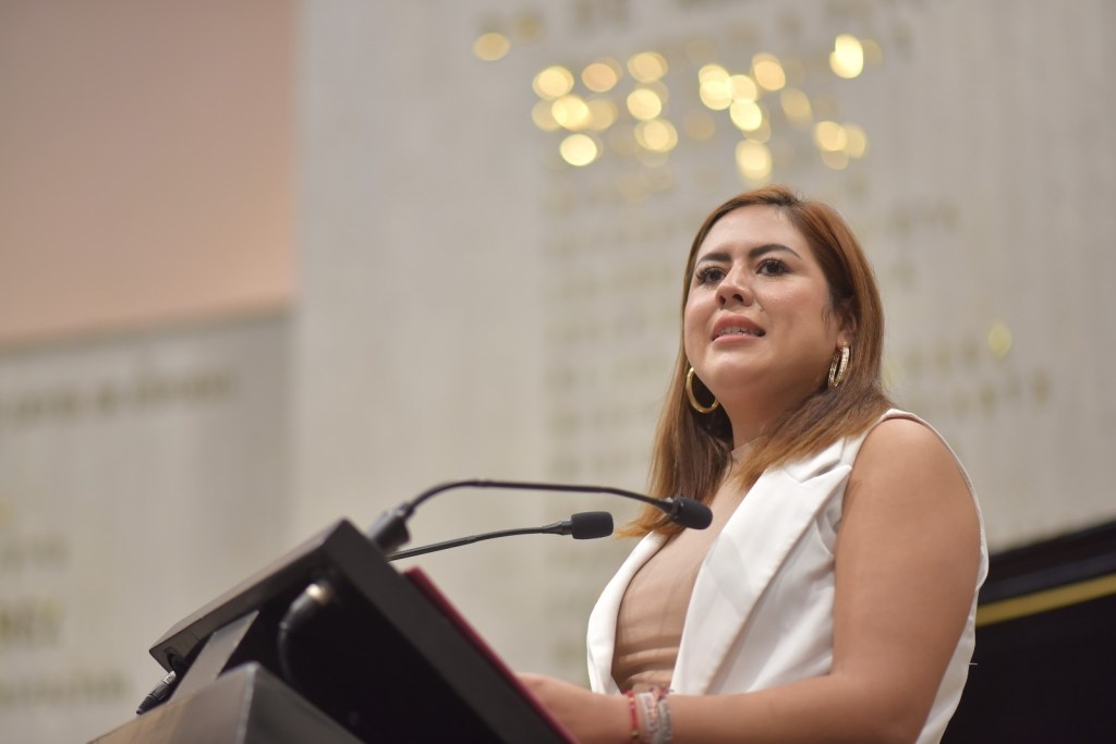 Propuesta de diputada para apoyo a familias en centros de&nbsp;trabajo