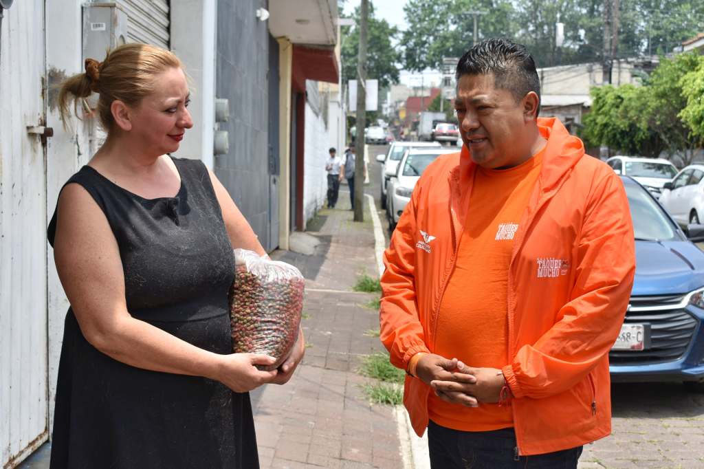 Políticas Públicas para Animales en Xalapa:&nbsp;Román