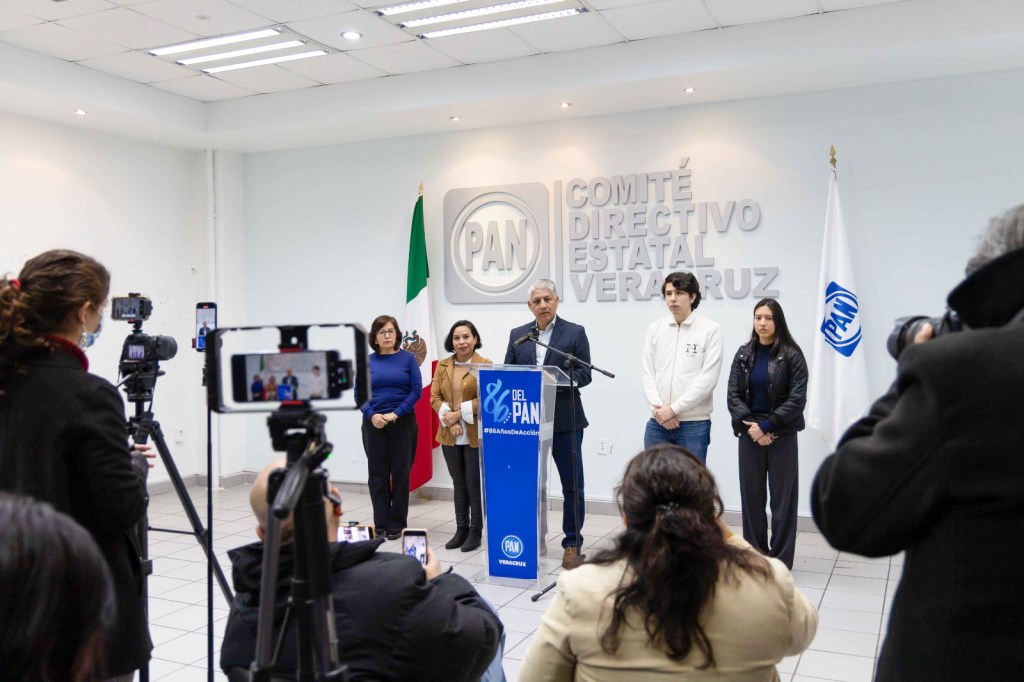 PAN vs Morena: por la democracia&nbsp;mexicana